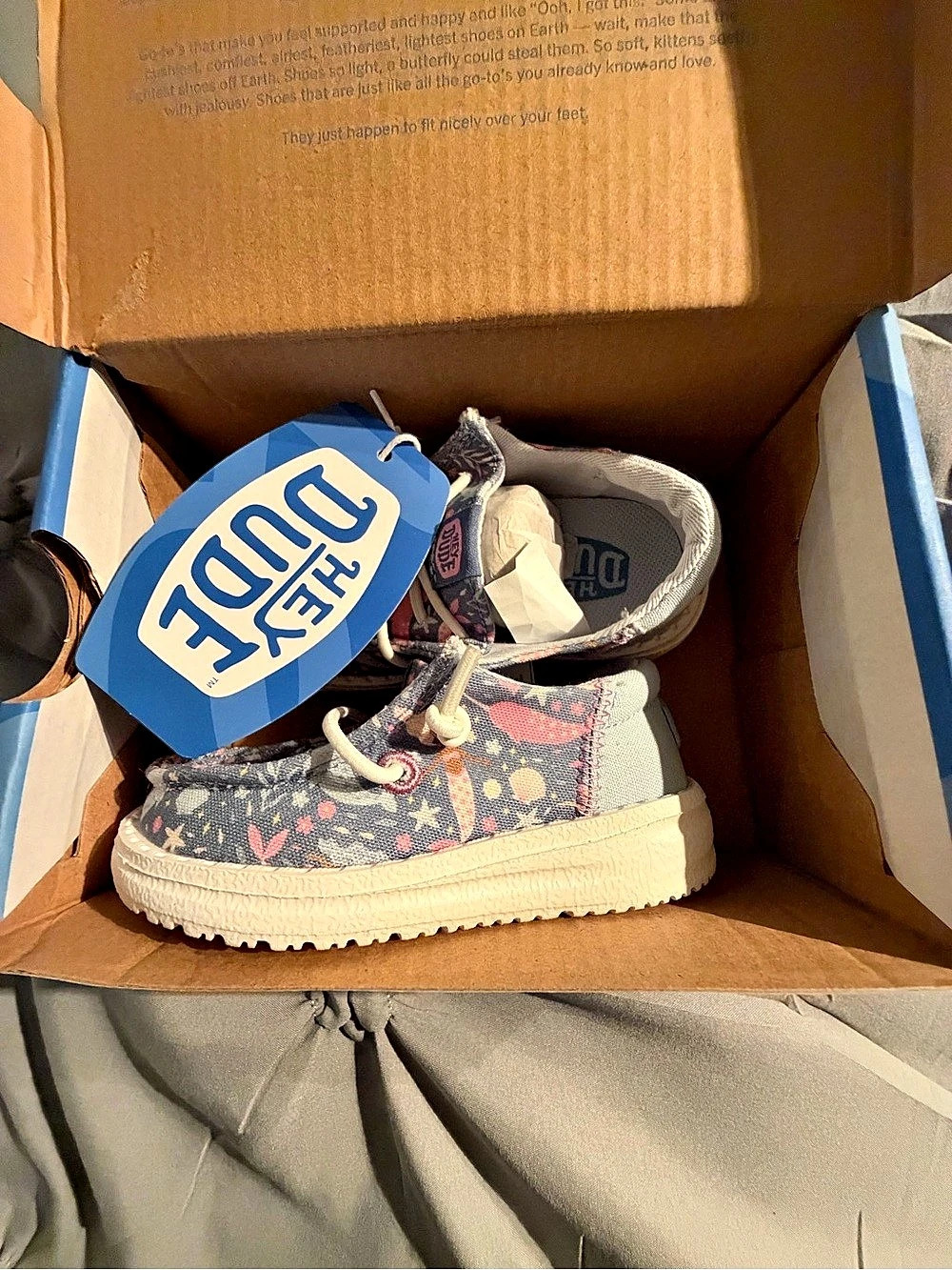 Wendy Funk Sea Creatures Blue Sea Creature Sneakers Girls US 5 NWT